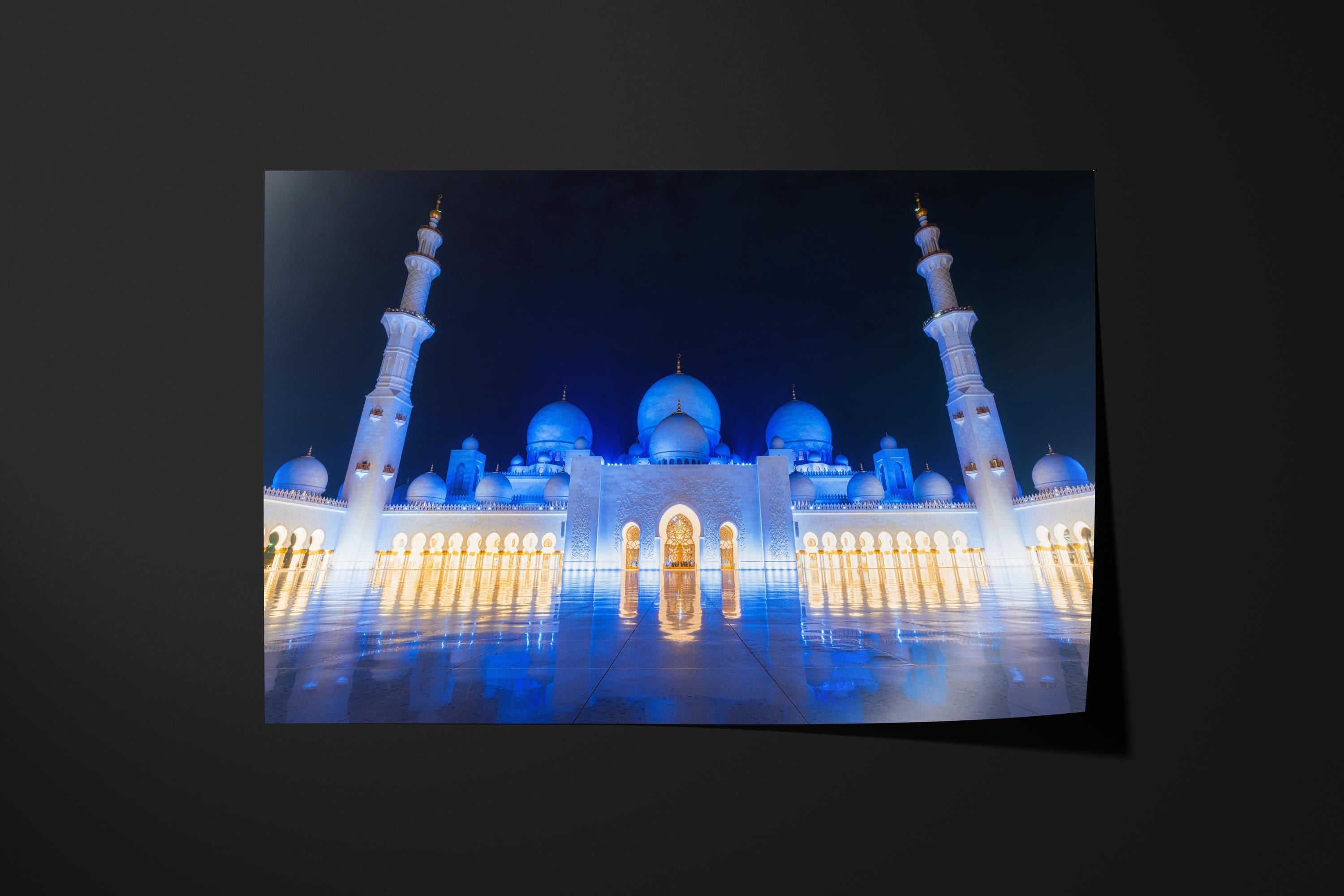 Sheikh Zayed Grand Mosque at Night