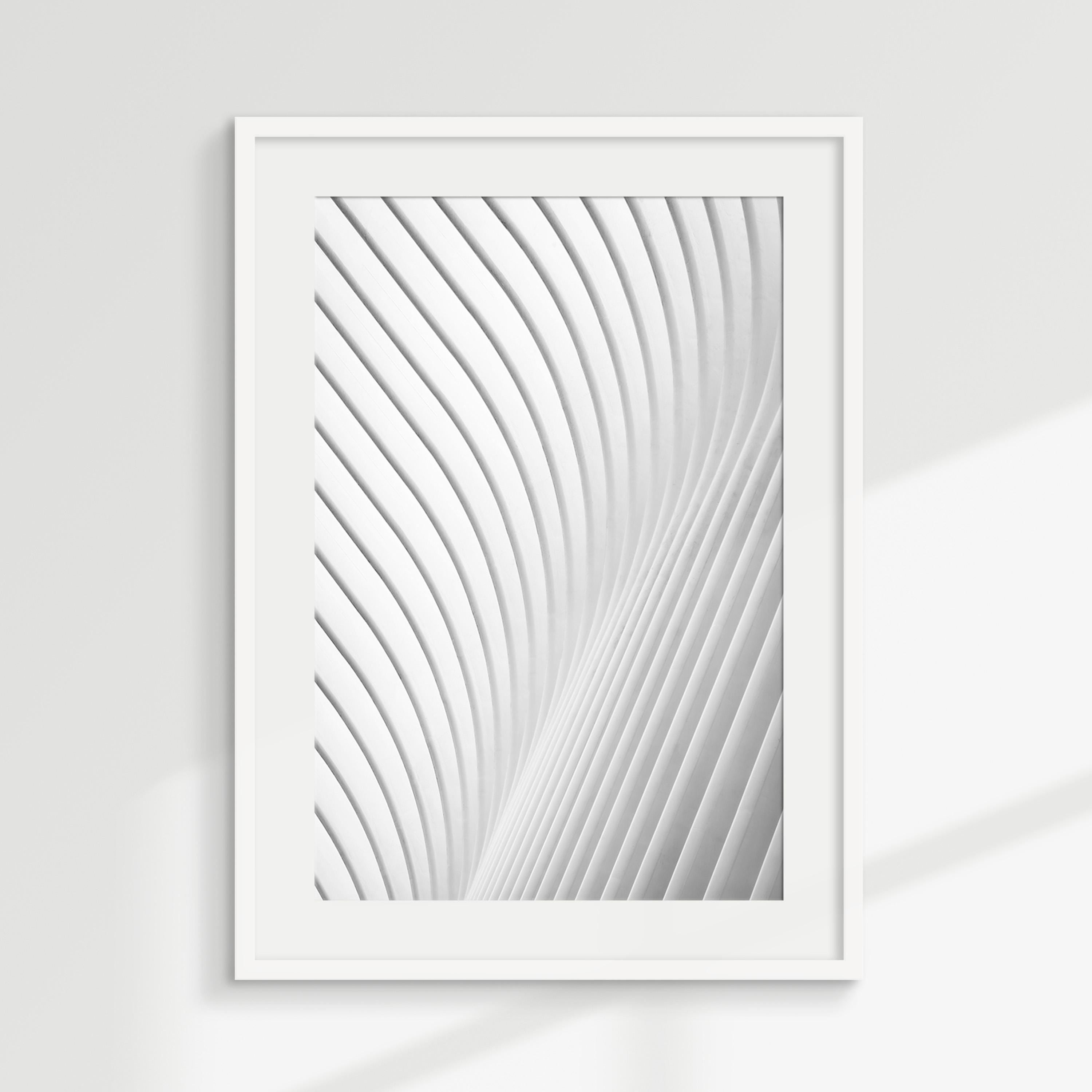 Minimalist Abstract Oculus Wave