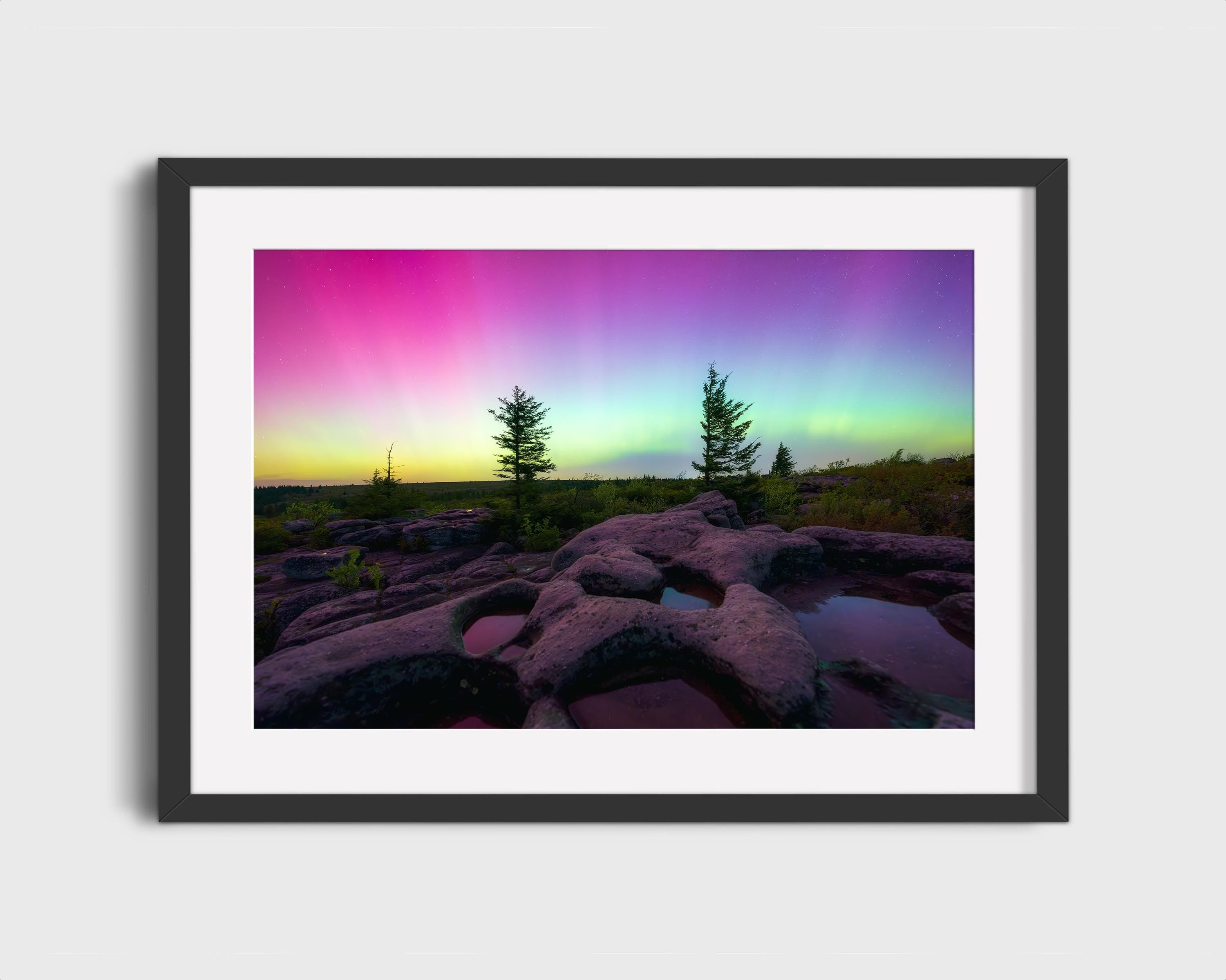 Aurora Over Bear Rocks