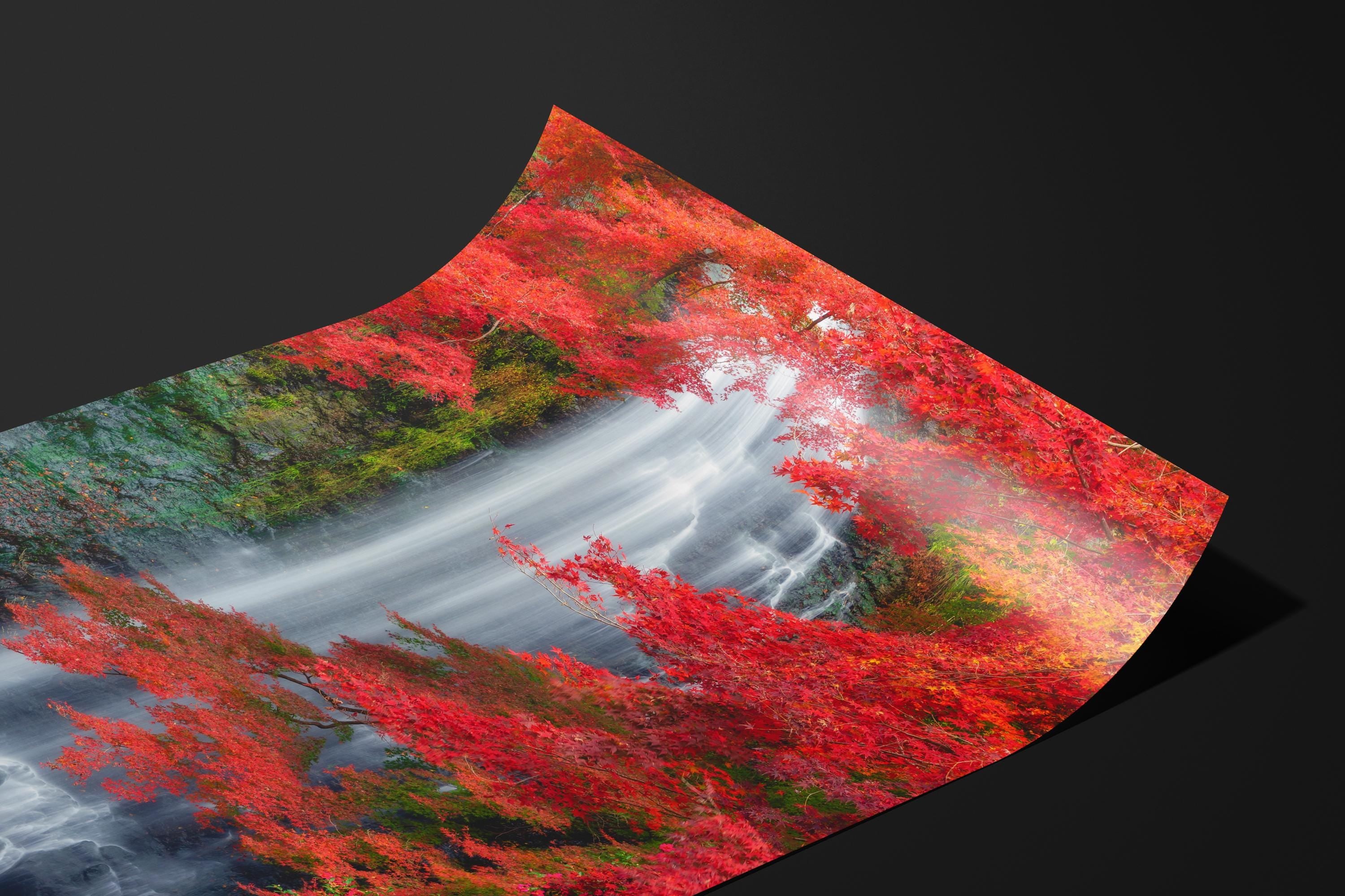 Minoo Falls in Autumn