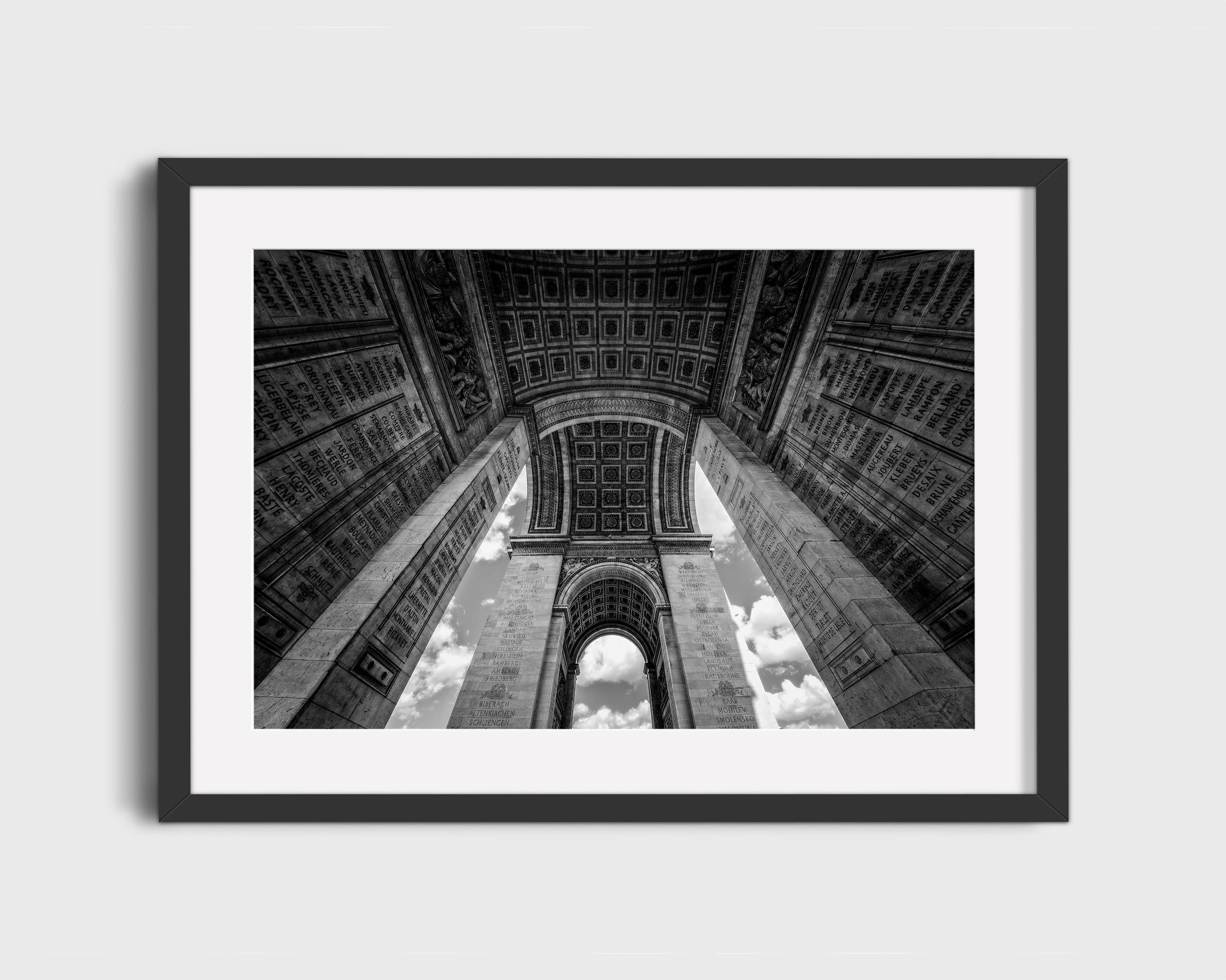 Arc de Triomphe Black and White